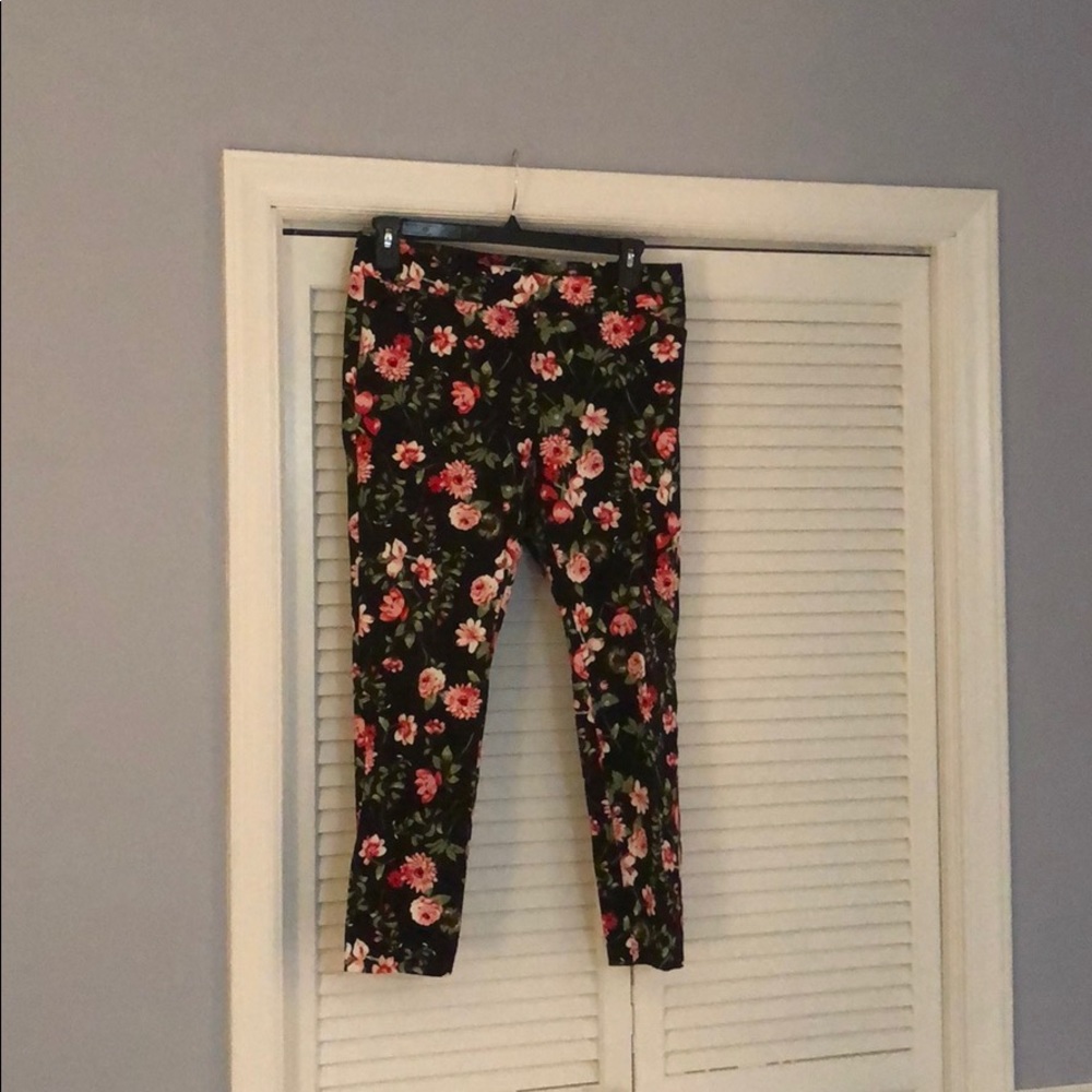Floral Capri Pants